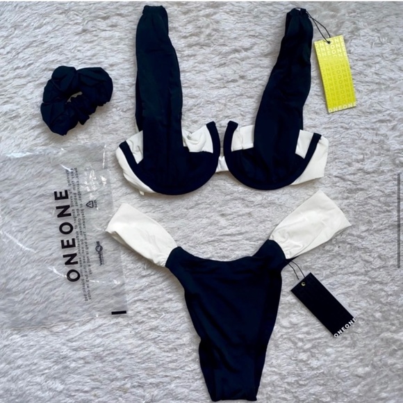 NWT OneOne Swimwear SET Bikini Black White Cape Amanda Cecilia New Swimsuit - Picture 7 of 17